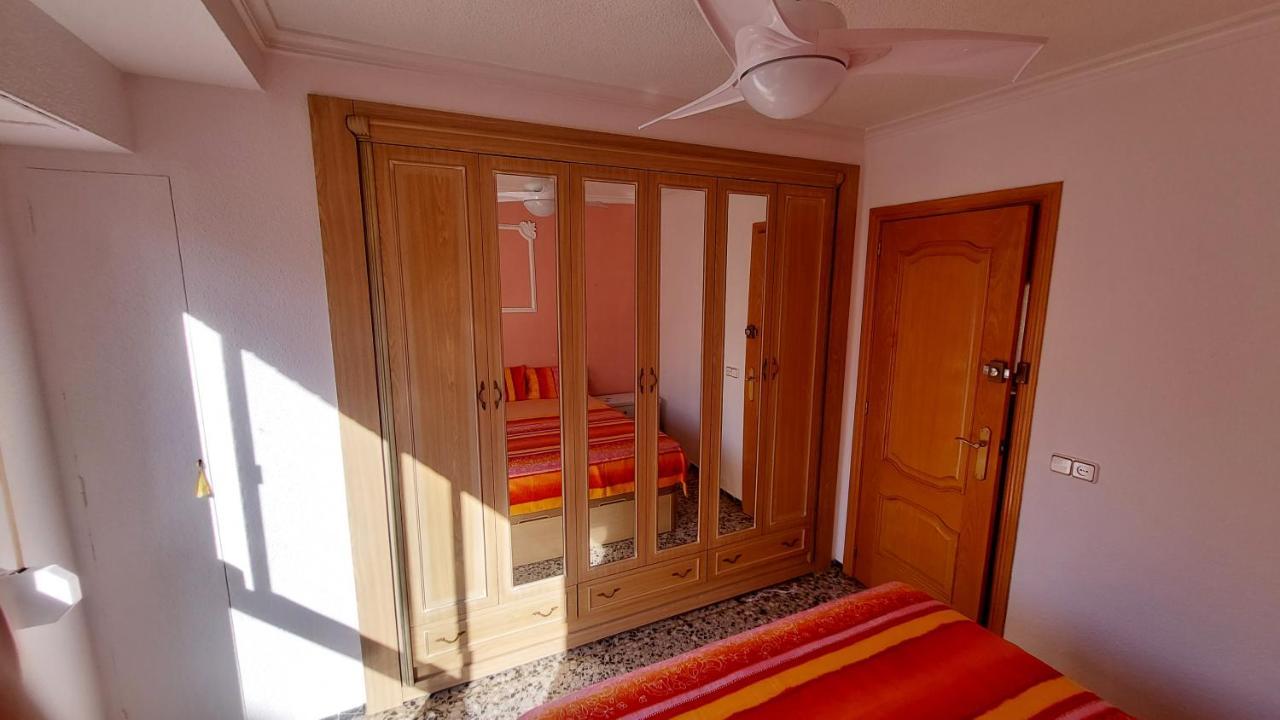 Central Accommodation Alicante Exterior foto